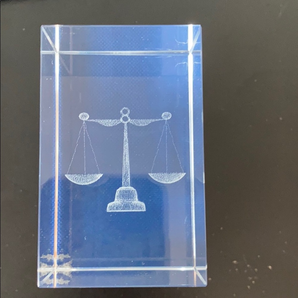 3D laser image.  Balance of justice.
